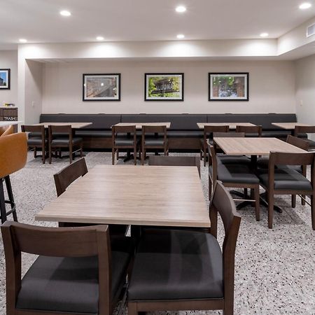 Grandstay Hotel & Suites Johnston-Des Moines, Ia Kültér fotó